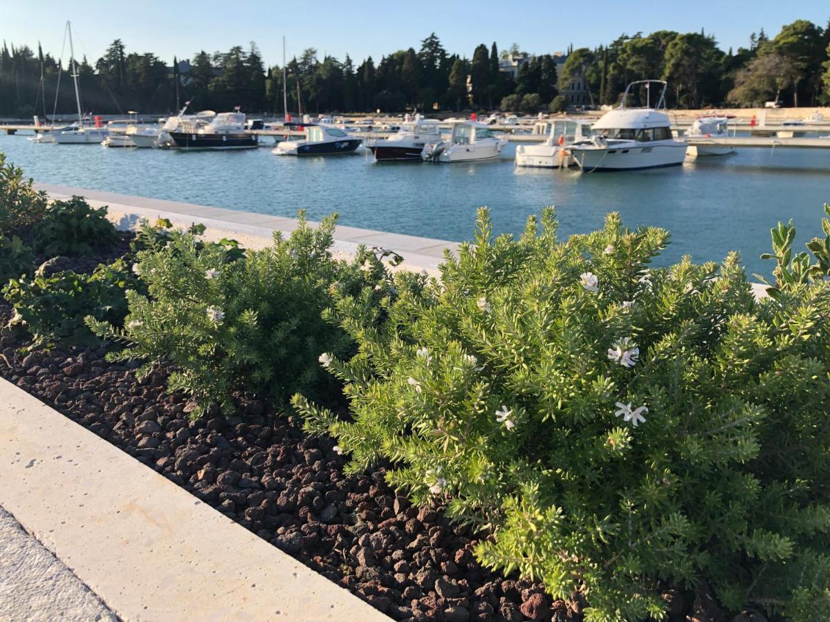 Total Escape Mobile Nera Camp Porton Biondi Ferienhaus Rovinj